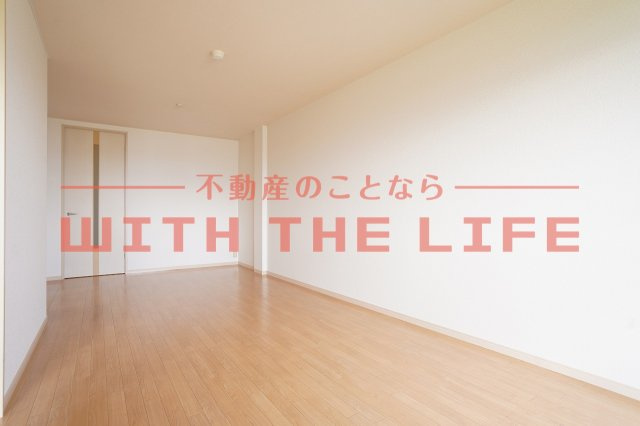 デュエール【キャッシュバック対象物件】の居間・リビング|使いやすいリビングです
