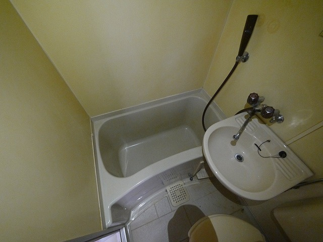 レオパレス法蓮町の洗面所