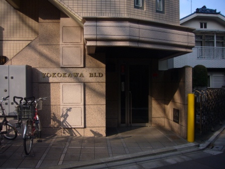 杉並区阿佐谷北１丁目の賃貸マンションのエントランス