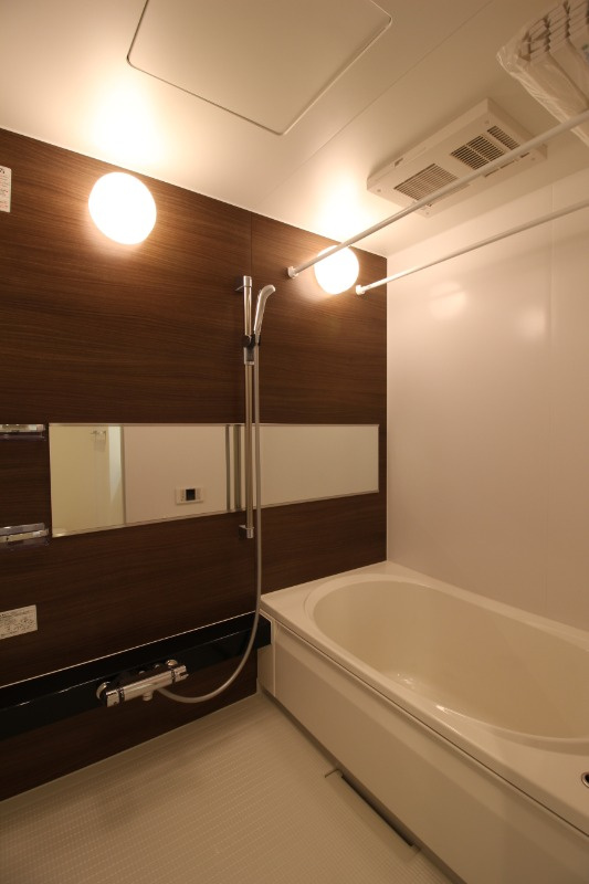 Alflat 三田の浴室|★浴室乾燥機付き★