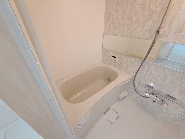 レクエルド笠屋町の浴室