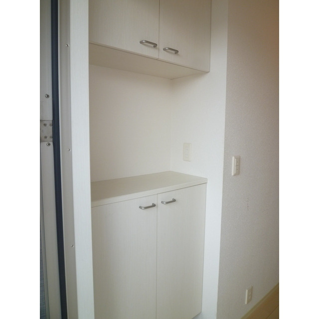 コモド次郎丸B棟の収納