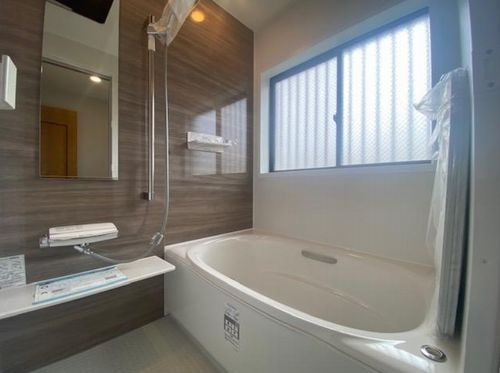 【浴室】 | 【仲介手数料０円】平塚市南原3丁目　中古一戸建て | 平塚市南原3丁目　中古一戸建て