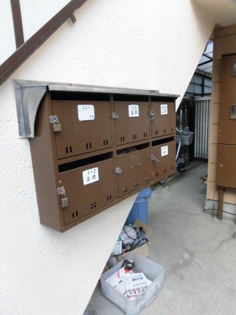 高橋コーポのエントランス