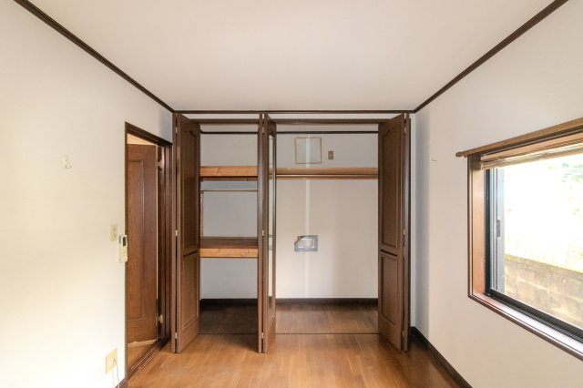 足利市田島町の中古一戸建の収納