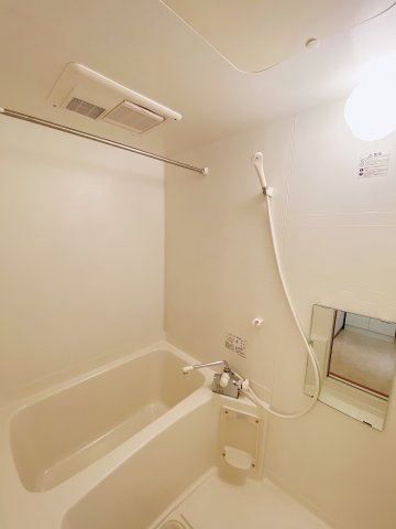 フラッツ巽ヶ丘東の浴室