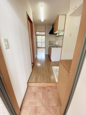 フラッツ巽ヶ丘東の玄関