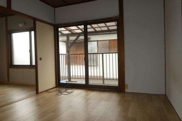 平田宇野貸家（２階建）の寝室|洋室