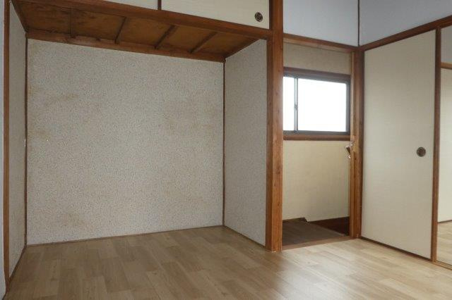 平田宇野貸家（２階建）の洋室