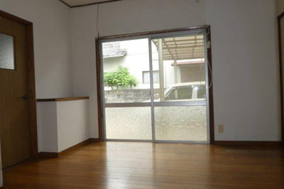 【居間・リビング】 | 平田宇野貸家（２階建） | 洋室