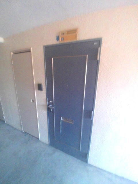 マンションロアの外観