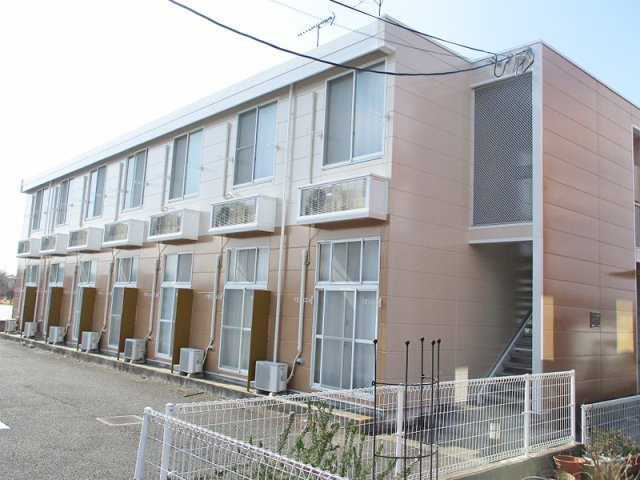 レオパレスレジデンス霞ヶ岡の外観|画像1
