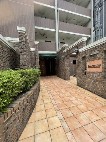 小松パラッツォ旧源蔵町のエントランス|ゆとりのあるエントランスです