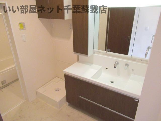 エリティエの洗面所|コンパクトで使いやすいお風呂です