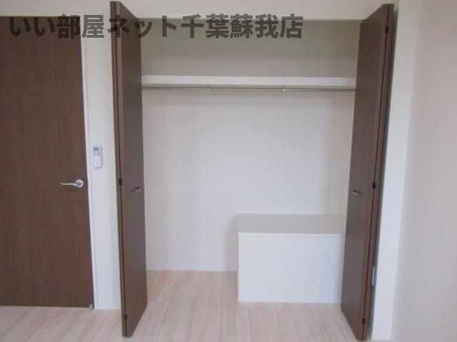 エリティエの収納|広々とした洋室です