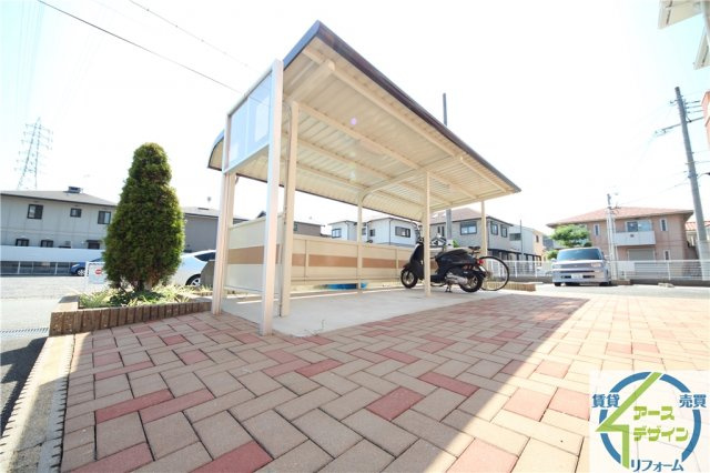 ソレイユ丸塚のその他共用部分|駐輪場があります
※類似部屋