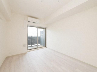 【居間・リビング】 | ファステート難波WESTディオン | 使いやすい洋室です