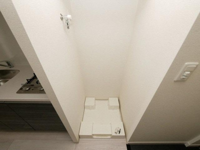 【設備】 | ファステート難波WESTディオン | 洗濯機置き場