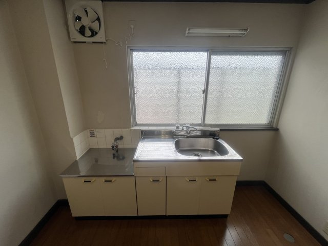 【キッチン】 | 品田ビル