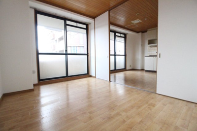 【寝室】 | グレイスパイン | 洋室5.5帖