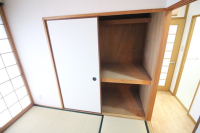 【収納】 | グレイスパイン | 和室の収納　押入れ