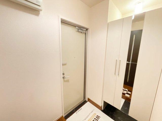 プレミアム　A棟の玄関