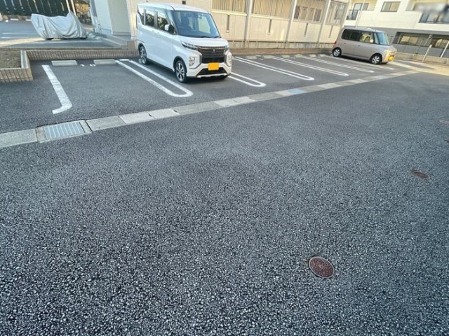 プレミアム　A棟の駐車場