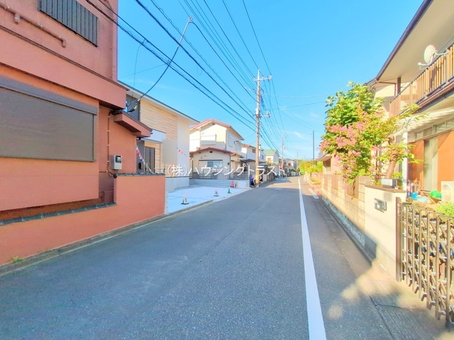 仲介手数料無料　ケイアイグレース所沢市小手指元町5期・新築全1棟の前面道路含む現地写真