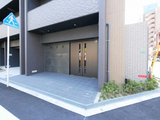 【エントランス】 | セオリー夕陽丘DOOR | 毎日通るエントランスはこのようになっています