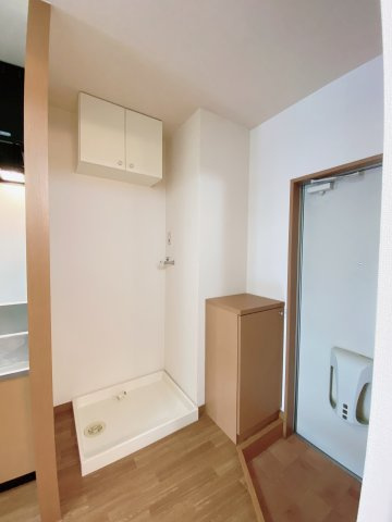 Grand Berry 緒川の内装|別部屋同一間取りのお写真となります。