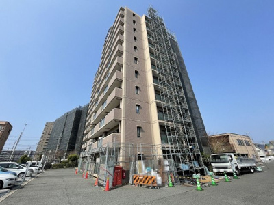 【外観】 | 和泉中央パークホームズ | ららぽーと和泉まで車で約１０分！休日のお出かけや普段のお買い物に便利ですね！