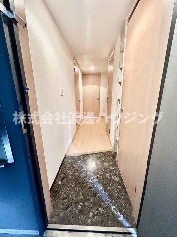 フォレステージュ江坂公園の玄関