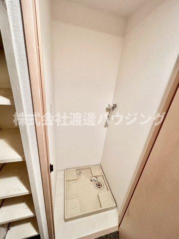 フォレステージュ江坂公園の設備|室内洗濯パン