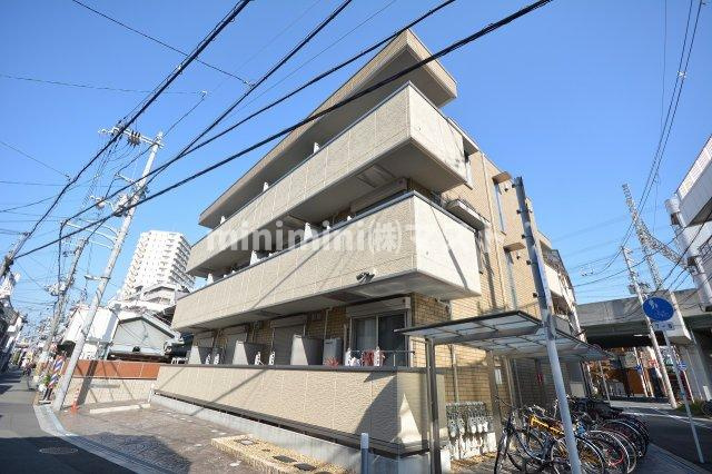 セジュールたまでの外観