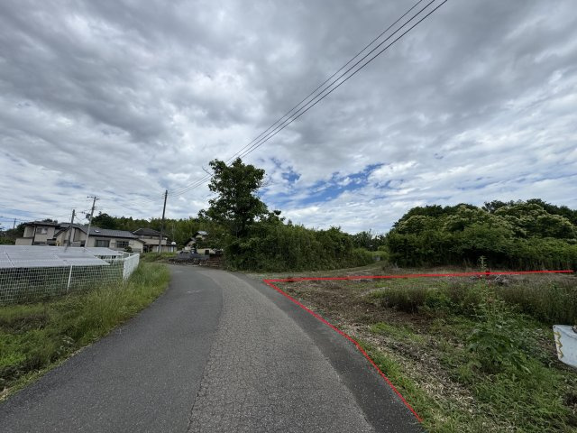 ‐三丁目不動産-　熊谷市野原　更地の外観