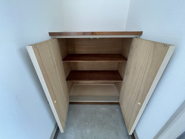 セザールフジイの玄関