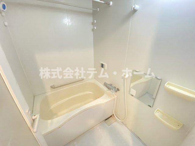 【浴室】 | グラデュール | 同タイプの別部屋写真です。