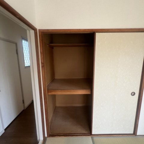 糀台４丁目貸家の収納