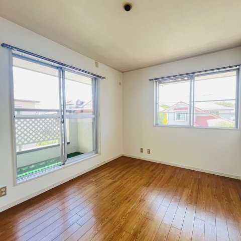 糀台４丁目貸家の居間・リビング