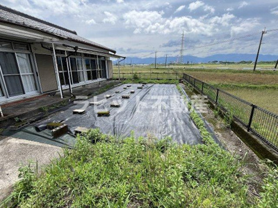 【庭】 | 吉尾町貸家