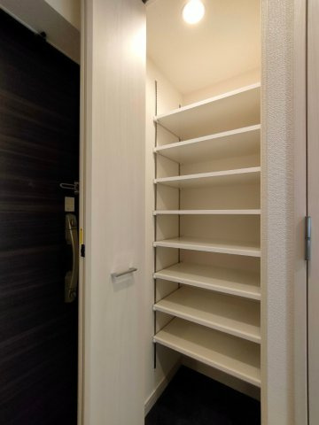 アドバンス名古屋ブランシュ　名古屋市賃貸　仲介手数料無料の収納