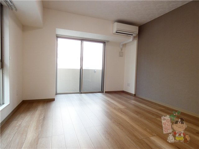 アーバンパレス田町の居間・リビング