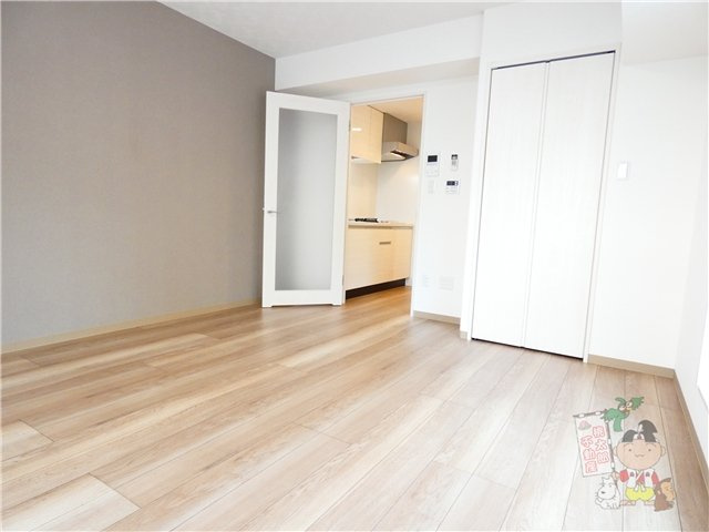 アーバンパレス田町の居間・リビング