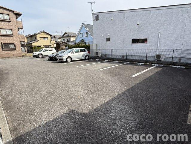 アレグリーアの駐車場