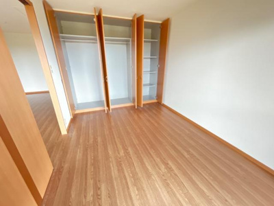 【寝室】 | ローズマリーⅡ | 洋室