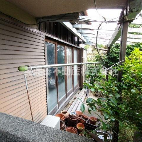 ６５１９１　岐阜市鷺山中古戸建ての庭