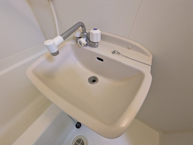 メゾン東陽日吉の洗面所