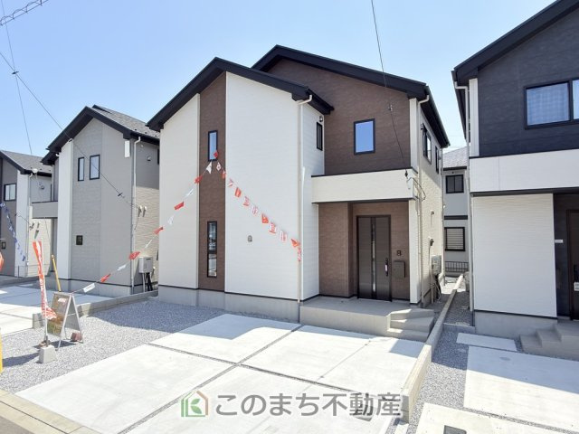 リガーレ宇都宮市東峰町2期　2号棟の外観|本日ご内覧できます(*^^*)
お電話でのお問合せが非常にスムーズです！
現地直接集合のお待ち合わせも大丈夫です！
お気軽にお問合せ下さい(^^)/