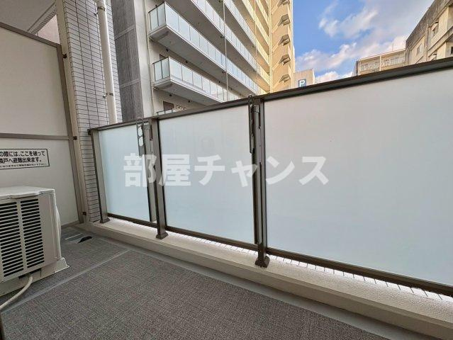 ホワイトメゾン新栄のバルコニー