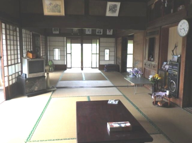 成田市桜田　古民家中古戸建の和室|敷地合計6,423.36㎡内（宅地318.8坪）（山林原野1,624.2坪）築年数1951年以年（不明）